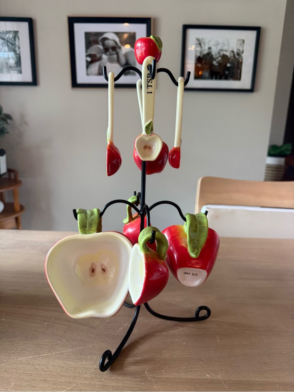Vintage Apple Tree Measuring Cups and Spoons